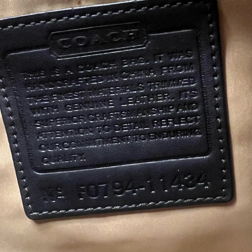 Coach 11585 BLEEKER SIGNATURE LARGE FLAP - Picture 5 of 12